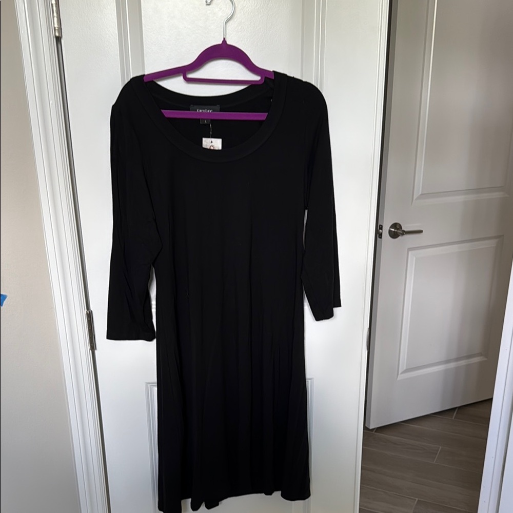 Karen Kane NWT beautiful Elegant Black Dress sz L